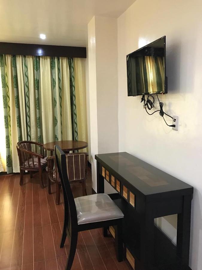 Backpacker'S Inn 罗哈斯城 外观 照片